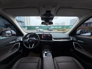 BMW X1 2025 sDrive25Li X Design Suit interior photo 15