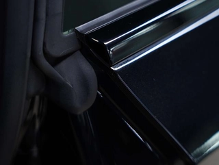 BMW M2 2024 M2 Coupe interior photo 11