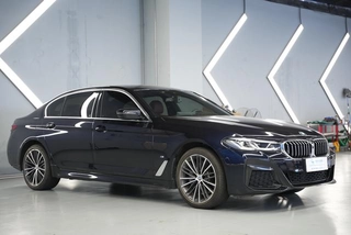 BMW 5 Series 2022 Restyling 530Li Leading Type M Sports suit exterior photo 3