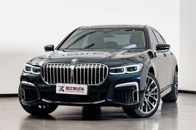 BMW 7 Series 2019 Restyling 750Li xDrive V8 M Sports suit exterior photo 2