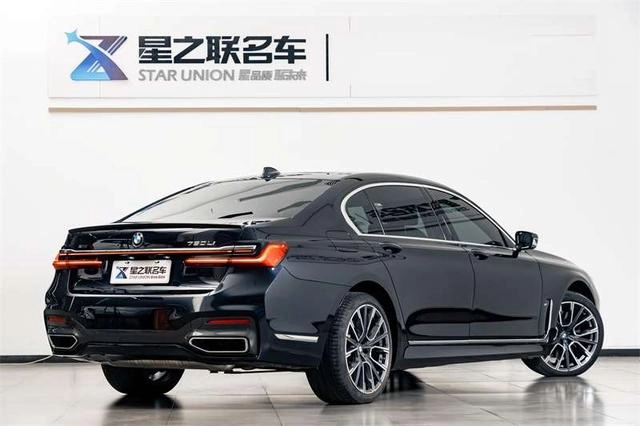 BMW 7 Series 2019 Restyling 750Li xDrive V8 M Sports suit exterior photo 7