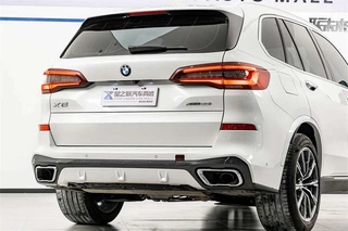 BMW X5 2021 Mise à jour xDrive30i M Ensemble de sport extérieur photo 7