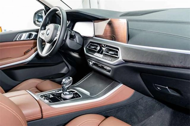 BMW X5 2021 Mise à jour xDrive30i M Ensemble de sport intérieur photo 17