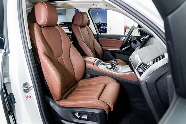 BMW X5 2021 Mise à jour xDrive30i M Ensemble de sport intérieur photo 19