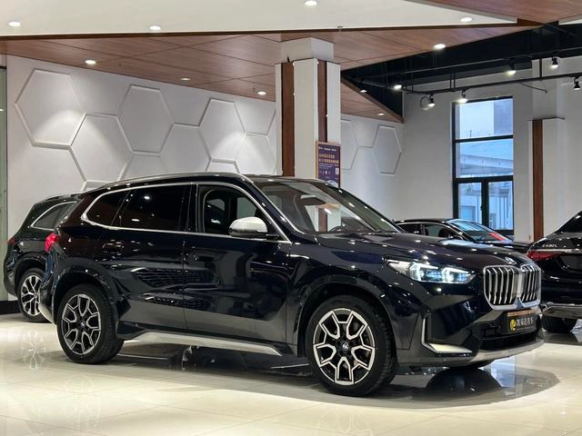 BMW X1 2023 sDrive25Li X Design Suit exterior photo 3