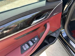BMW 5 Series 2022 Segundo cambio 525Li Traje de lujo interior foto 14 BMW 5 Series 2022 Segundo cambio 525Li Traje de lujo interior foto 14