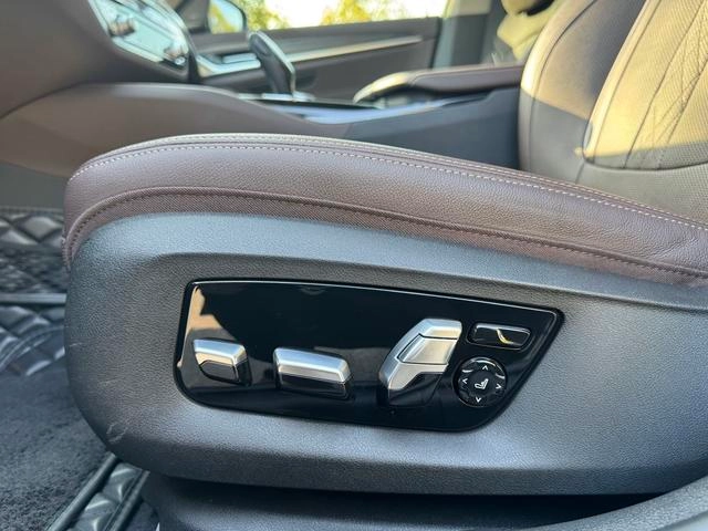 BMW 5 Series 2021 530Li Premium Class Luxury Set interior photo 14
