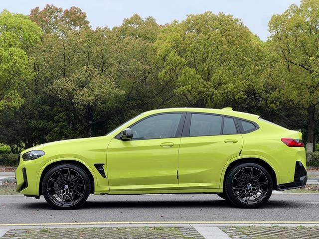 BMW X4 M 2022 X4 M Thunder Edition exterior photo 4