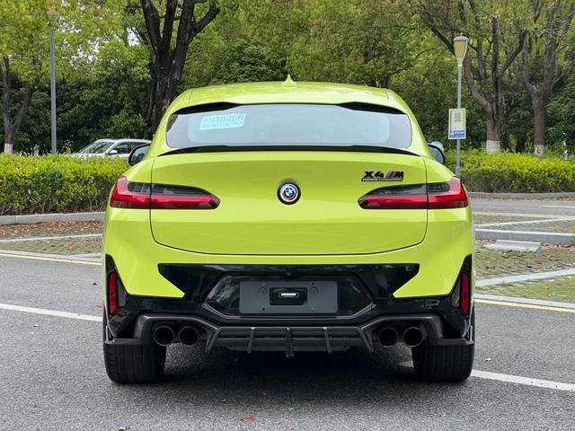 BMW X4 M 2022 X4 M Thunder Edition interior photo 15