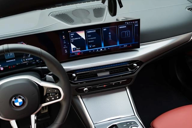 BMW 4 Series 2024 430i M Sports Night Suit interior photo 13