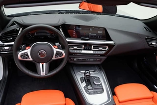 BMW Z4 2022 sDrive 25i M Sports Night Suit interior photo 11