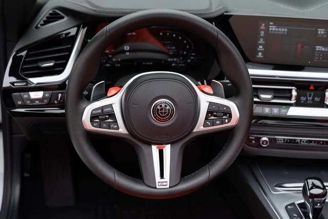 BMW Z4 2022 sDrive 25i M Sports Night Suit interior photo 12