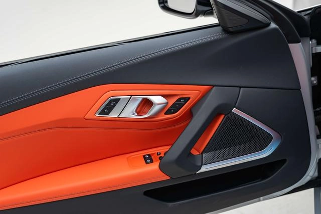 BMW Z4 2022 sDrive 25i M Sports Night Suit interior photo 15