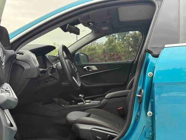 BMW 2 Series 2021 225i Coupé à quatre portes M Ensemble de sport extérieur photo 6 BMW 2 Series 2021 225i Coupé à quatre portes M Ensemble de sport extérieur photo 6