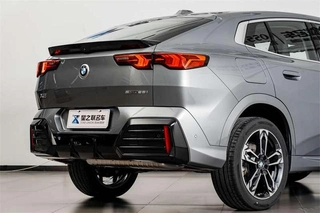 BMW X2 2024 sDrive25i M Conjunto deportivo exterior foto 8 BMW X2 2024 sDrive25i M Conjunto deportivo exterior foto 8