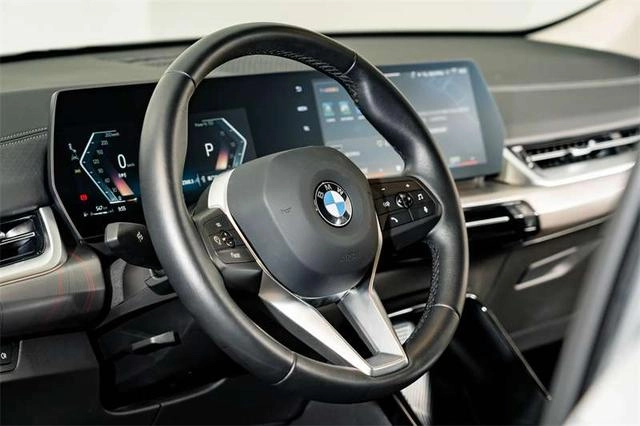 BMW X2 2024 sDrive25i M Conjunto deportivo interior foto 11 BMW X2 2024 sDrive25i M Conjunto deportivo interior foto 11