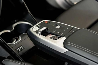 BMW X2 2024 sDrive25i M Conjunto deportivo interior foto 12 BMW X2 2024 sDrive25i M Conjunto deportivo interior foto 12