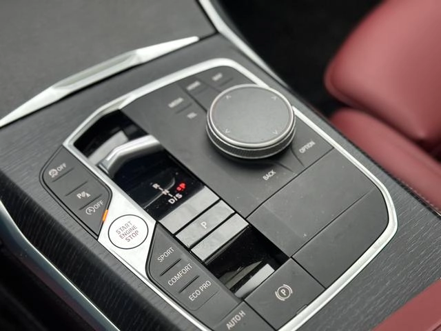 BMW 3 Series 2025 325Li M Sports suit interior photo 16