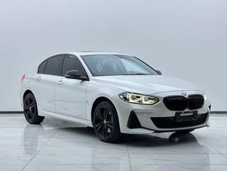 BMW 1 Series 2021 Restyling 125i M Sports Obsidian Night Edition exterior photo 3