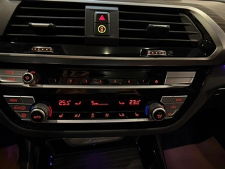 BMW X3 2021 Restyling xDrive28i M Sports suit interior photo 12