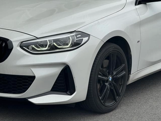 BMW 1 Series 2021 Restyling 125i M Sports Obsidian Night Edition exterior photo 3