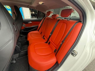 BMW 1 Series 2021 Restyling 125i M Sports Obsidian Night Edition interior photo 13