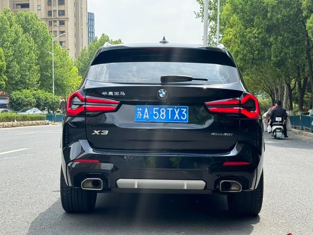 BMW X3 2022 xDrive30i Líder M Traje de noche Yao exterior foto 4