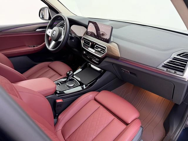 BMW X3 2023 xDrive30i Leading Type M Obsidian Night Suit interior photo 17