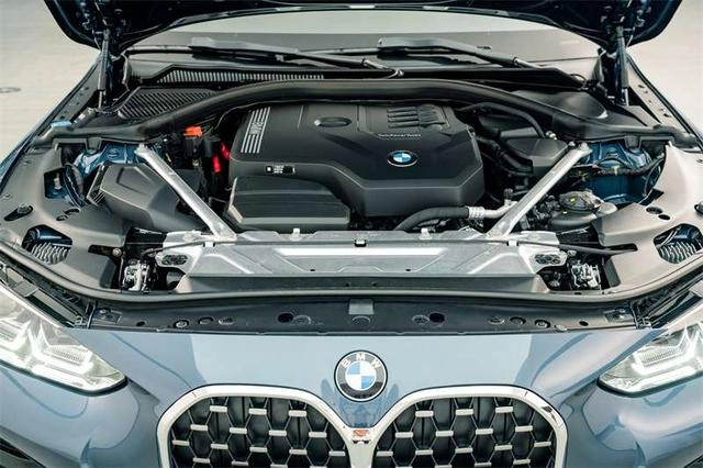 BMW 4 Series 2022 425i M Ensemble de sport intérieur photo 20