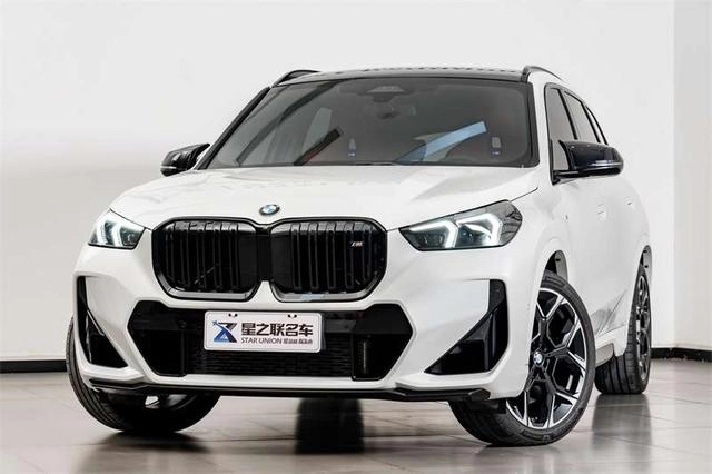 BMW X1 2024 M35Li extérieur photo 2