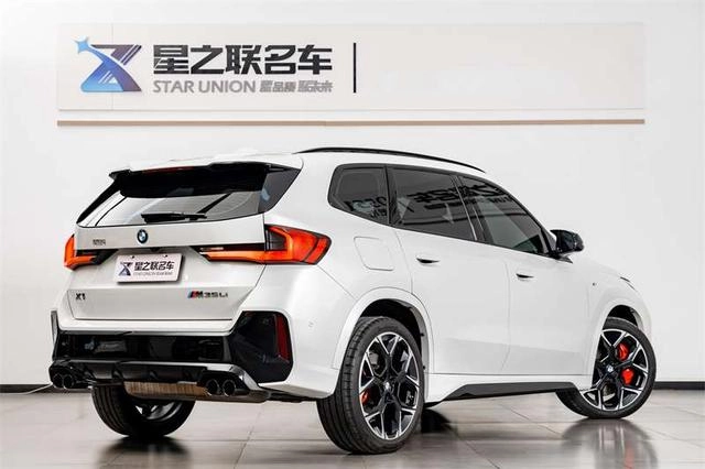 BMW X1 2024 M35Li extérieur photo 7