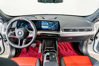 BMW X1 2024 M35Li intérieur photo 11