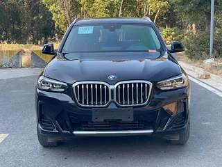 BMW X3 2022 Restyling xDrive25i M Sports suit exterior photo 2