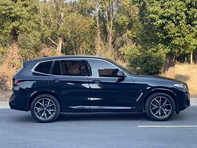 BMW X3 2022 Restyling xDrive25i M Sports suit exterior photo 7