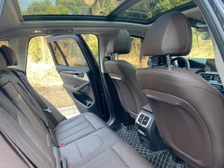 BMW X3 2022 Restyling xDrive25i M Sports suit interior photo 13