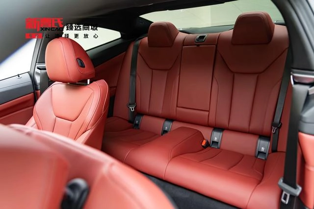 BMW 4 Series 2023 425i M Traje nocturno deportivo Yao interior foto 13