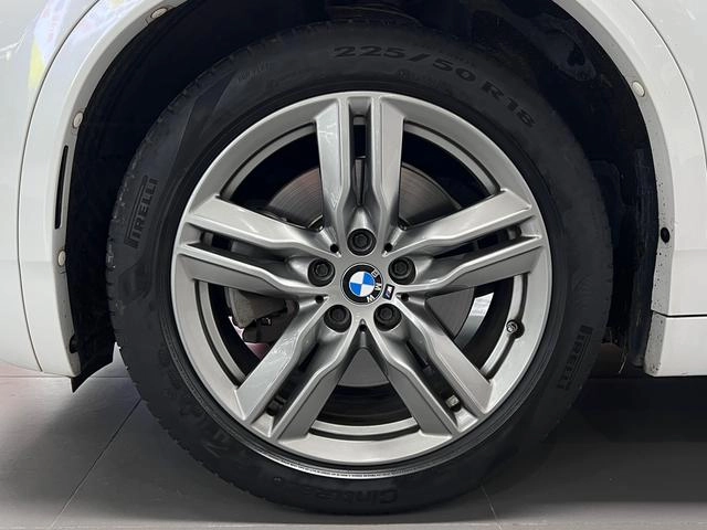 BMW X2 2021 Restyling sDrive25i M Sports suit interior photo 11