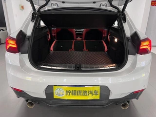 BMW X2 2021 Restyling sDrive25i M Sports suit interior photo 16