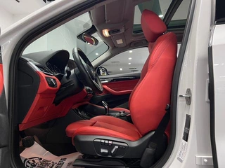 BMW X2 2021 Restyling sDrive25i M Sports suit interior photo 20