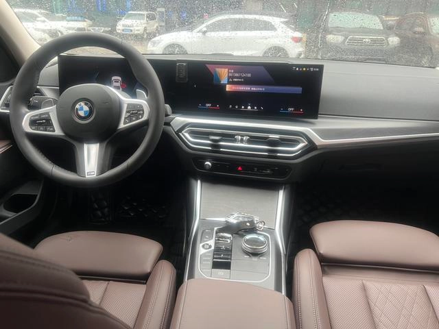 BMW 3 Series 2023 325i M Sports suit exterior photo 5
