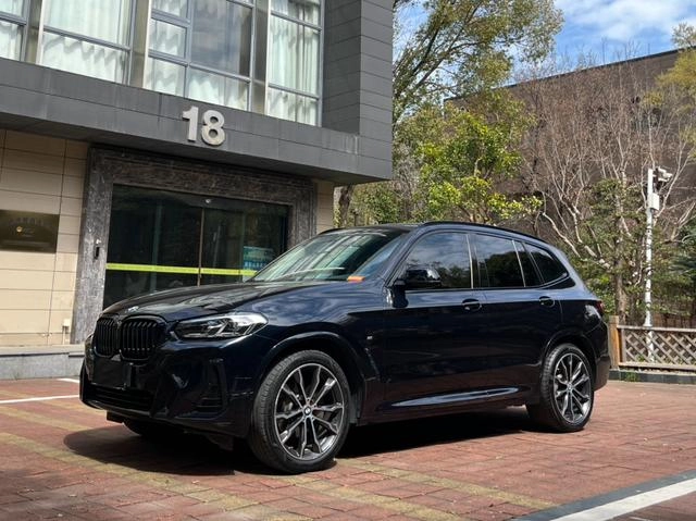 BMW X3 2022 Segundo cambio xDrive30i Líder M Traje de noche Yao exterior foto 1 BMW X3 2022 Segundo cambio xDrive30i Líder M Traje de noche Yao exterior foto 1
