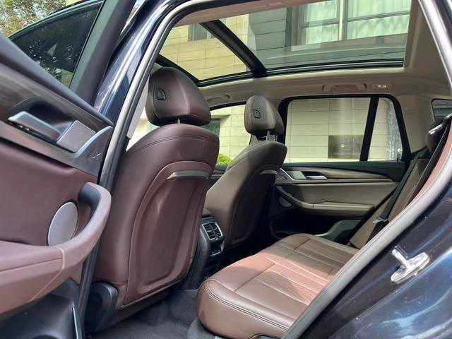 BMW X3 2022 Segundo cambio xDrive30i Líder M Traje de noche Yao interior foto 11 BMW X3 2022 Segundo cambio xDrive30i Líder M Traje de noche Yao interior foto 11