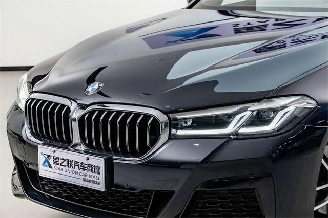 BMW 5 Series 2022 Вторичная модификация 525Li M Спортивный костюм экстерьер фото 4