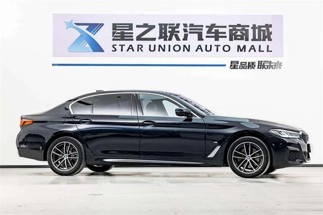 BMW 5 Series 2022 Вторичная модификация 525Li M Спортивный костюм экстерьер фото 5
