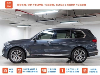 BMW X7 2021 xDrive40i Premium Deluxe Suit exterior photo 5