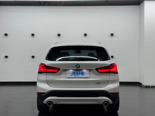 BMW X1 2022 sDrive25Li Leading Type interior photo 15