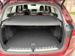 BMW X1 2022 sDrive25Li Leading Type interior photo 16