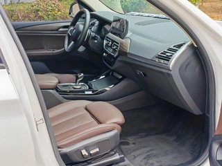 BMW X3 2022 xDrive30i Leading Type M Obsidian Night Suit interior photo 14