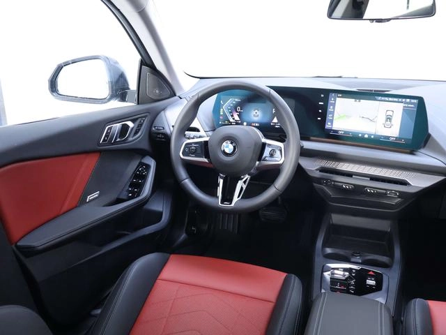 BMW 2 Series 2025 225L M Set de nuit de sport intérieur photo 15