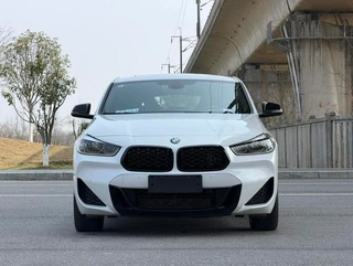 BMW X2 2021 Restyling sDrive25i Obsidian Night Edition exterior photo 2